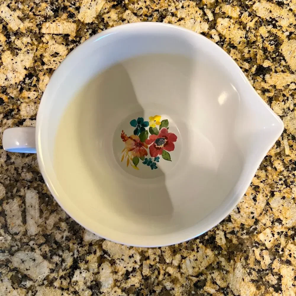 The Pioneer Woman 2017 Melamine 2 Cup Measuring Mini Batter Handled Bowl Floral